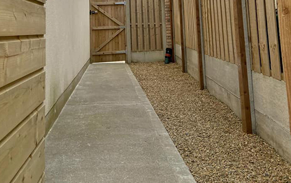 side-enterance-banner
